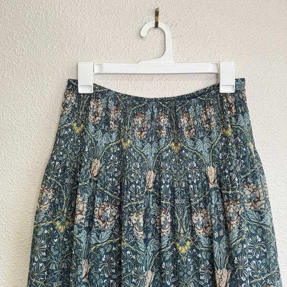 Max Studio Womens Small Pull on Floral Boho Flowy Skirt Stretch Preppy Beach - Picture 9 of 10